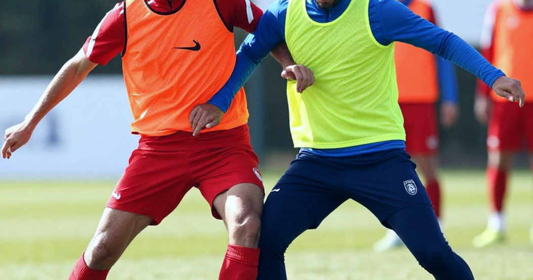 দুই ম্যাচ, তিন গোল-সংশ্লিষ্টতা, শূন্য সিনিয়র: ডাচ আক্রমণের স্প্রেডশিট আসলে কী বলছে