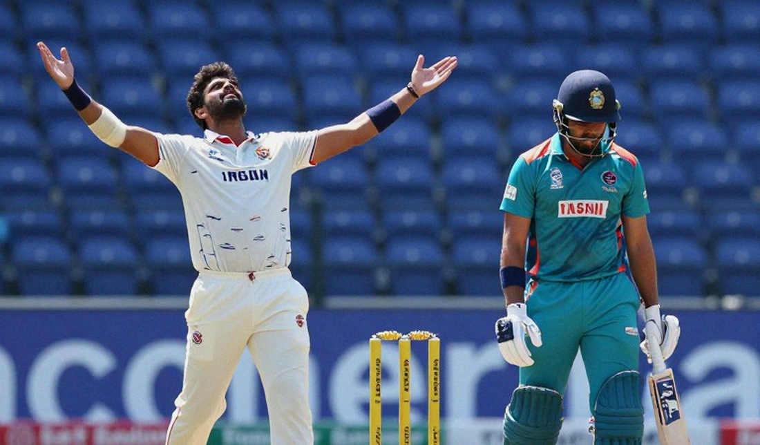গকেবেরহা অডিট: 'ইনিংস ও ৩১ রান' হেডলাইনের নিচে ৩১৫ রানের একটি পার্টনারশিপ গকেবেরহা অডিট: 'ইনিংস ও ৩১ রান' হেডলাইনের নিচে ৩১৫ রানের একটি পার্টনারশিপ