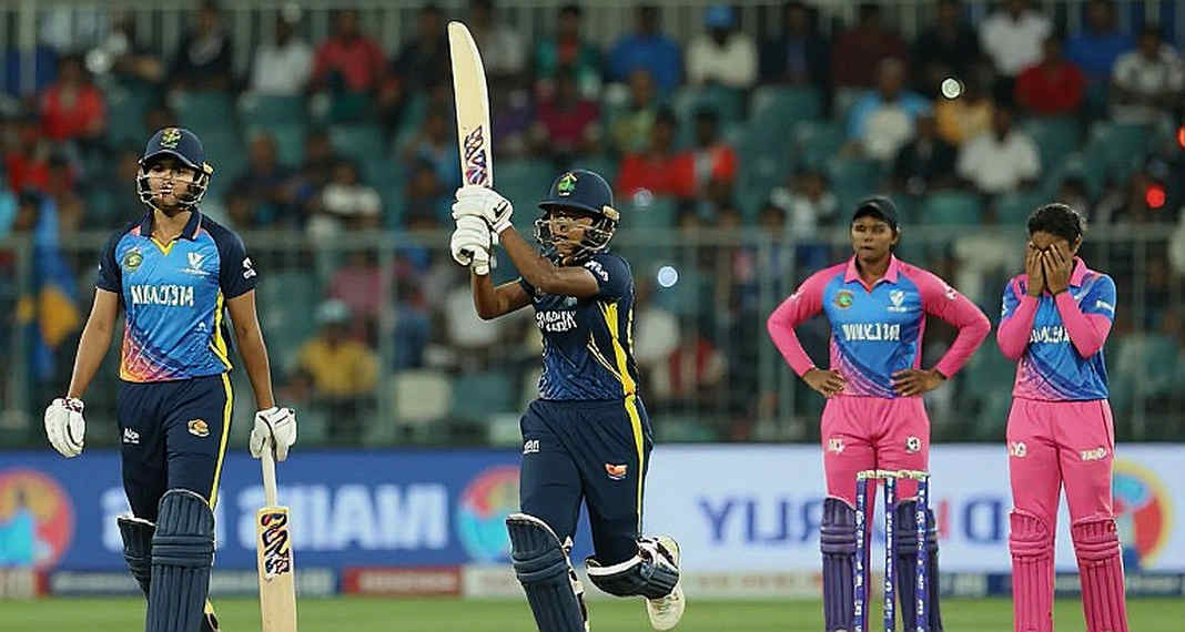 এক বল হাতে রেখে: ১১২/৬ থেকে ১৮১ — যে কারণে স্যান্টনারের ৪/২১ হেরে গেল এক বল হাতে রেখে: ১১২/৬ থেকে ১৮১ — যে কারণে স্যান্টনারের ৪/২১ হেরে গেল