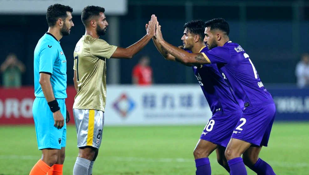 বেঞ্চ, ওয়াকআউট আর প্রমাণ: রোনাল্ডো-কাণ্ডে রেফারির চোখ কী দেখছে, কী দেখছে না বেঞ্চ, ওয়াকআউট আর প্রমাণ: রোনাল্ডো-কাণ্ডে রেফারির চোখ কী দেখছে, কী দেখছে না