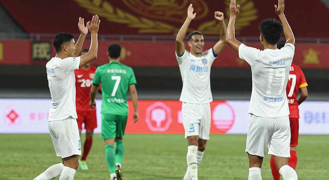 ভুল লেবেল, বিশুদ্ধ তথ্য: ফুটবল অ্যানালিটিক্স পাইপলাইনে ক্লাসিফিকেশন ত্রুটির পাঠ