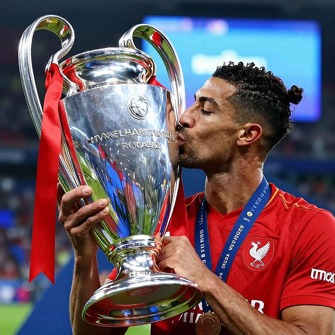 The Clause Desk at Clairefontaine: Mbappé, Dembélé and the Repricing of a Ballon d'Or