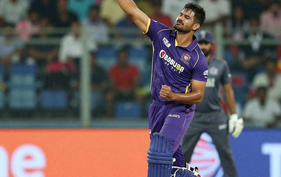 Where the Rain Learns to Sit: The Quiet Arithmetic of Cricket's Calendar