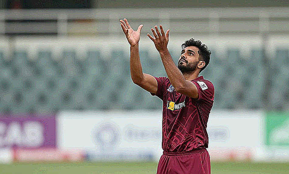 গোয়ার ১৬ ডিসেম্বর: আইপিএল নিলামের তারিখ নয়, ফ্র্যাঞ্চাইজিদের ভেটোর হিসাব গোয়ার ১৬ ডিসেম্বর: আইপিএল নিলামের তারিখ নয়, ফ্র্যাঞ্চাইজিদের ভেটোর হিসাব