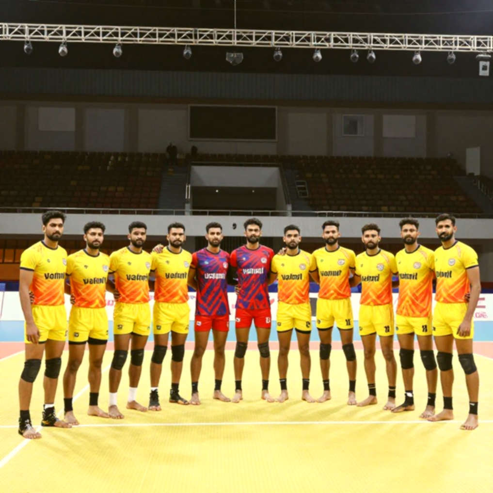 হিসাবের খাতায় এক কোটি, প্রশ্নের ফাঁকে একটি ঠিকানা: রিতু নেগির বাদ পড়া এবং রাজ্য পুরস্কারের অন্ধ গলি