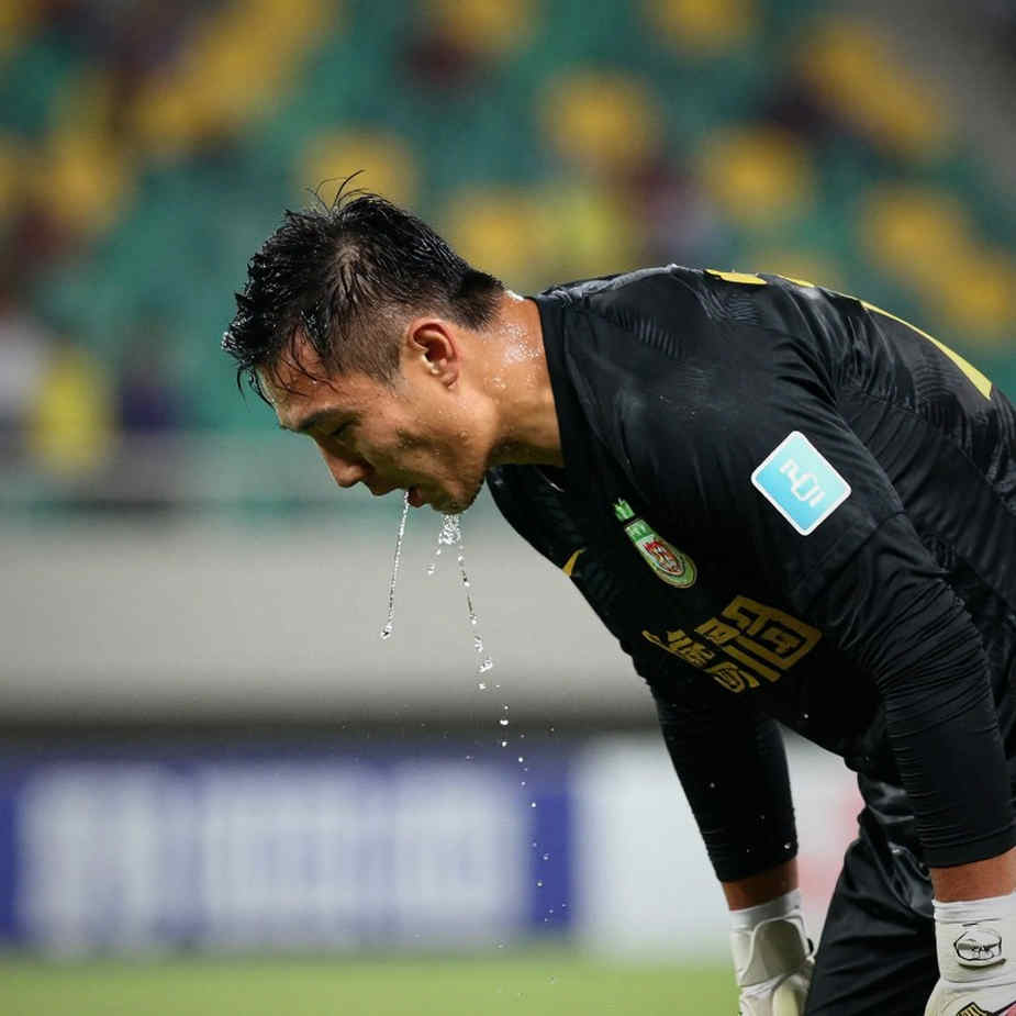 Empty Data, Full Story: The 'Null Result' and Blockchain-Era Verification in the Football Analysis Industry Empty Data, Full Story: The 'Null Result' and Blockchain-Era Verification in the Football Analysis Industry