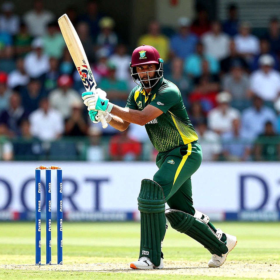 Thirty-Three Balls at Kingsmead: Maddinson's Cancer Return and the Geometry of Australia's Selection Gamble Thirty-Three Balls at Kingsmead: Maddinson's Cancer Return and the Geometry of Australia's Selection Gamble