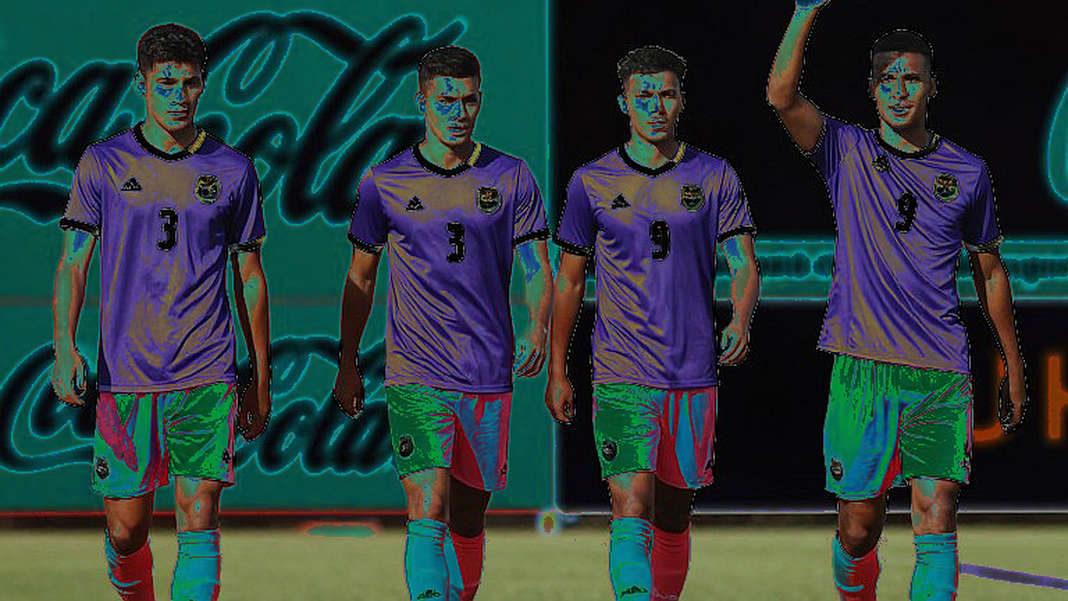 Blockchain's Tide in Football Economics: Fan Tokens, Club Revenue, and the New Game Beyond the Pitch Blockchain's Tide in Football Economics: Fan Tokens, Club Revenue, and the New Game Beyond the Pitch