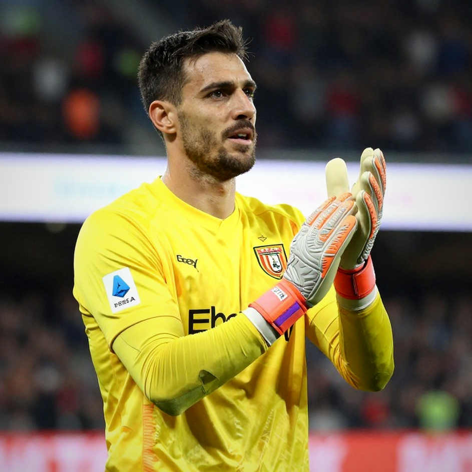 When the Ledger Steps Onto the Pitch: Auditing Blockchain in Football