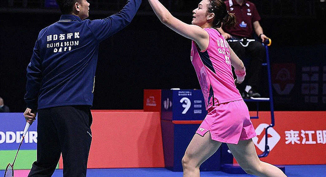 ১৭-২১, ১৪-২১: ইন্দোনেশিয়ার ফাইনাল-লেজারে যে সারিটা বসতে রাজি নয়
