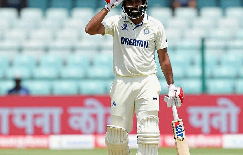 কাঁধের ধাক্কা, পুরোনো বলের খাতা: বেঙ্গালুরুর শেষ টি-টোয়েন্টির আগে ভারতের বোলিং হিসাব কাঁধের ধাক্কা, পুরোনো বলের খাতা: বেঙ্গালুরুর শেষ টি-টোয়েন্টির আগে ভারতের বোলিং হিসাব