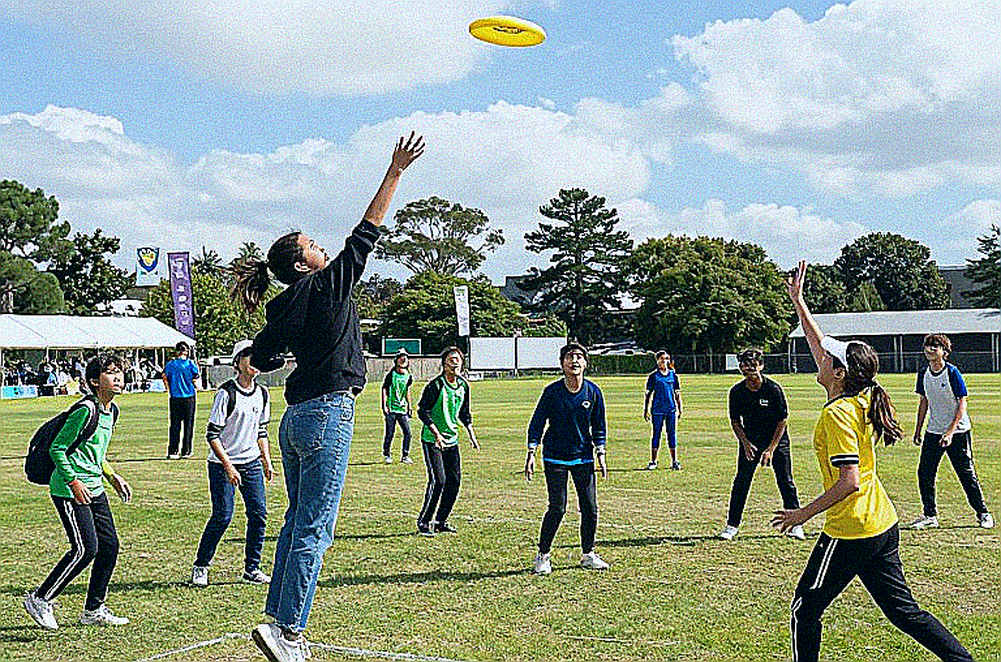 Toss, Dew and Sample Size: An Audit of Asian Cricket Toss, Dew and Sample Size: An Audit of Asian Cricket